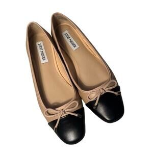NWOT Steve Madden Tan and Black Ballet Flats Size 7.5